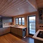 Modern Comfort Perfect For Families And Groups *